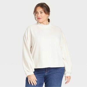 Ava and Viv Mock Neck Cream Sweatshirt size 3XL